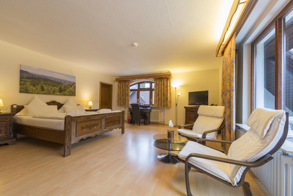 Relaxhotel Tannenhof Sasbachwalden Eksteriør bilde